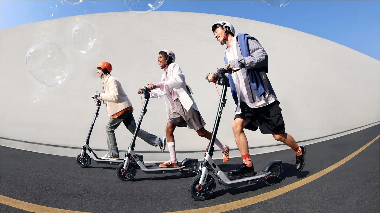 Ninebot powered by Segway eKickscooter E3 Pro E elektromos roller