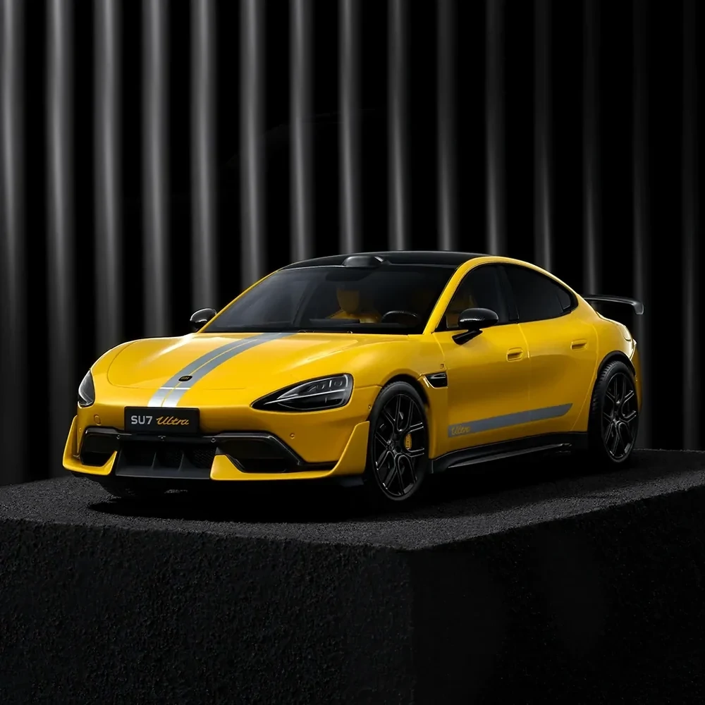 Xiaomi SU7 Ultra 1/18 Die-cast Model Car Lightning Yellow / BHR08KQGL